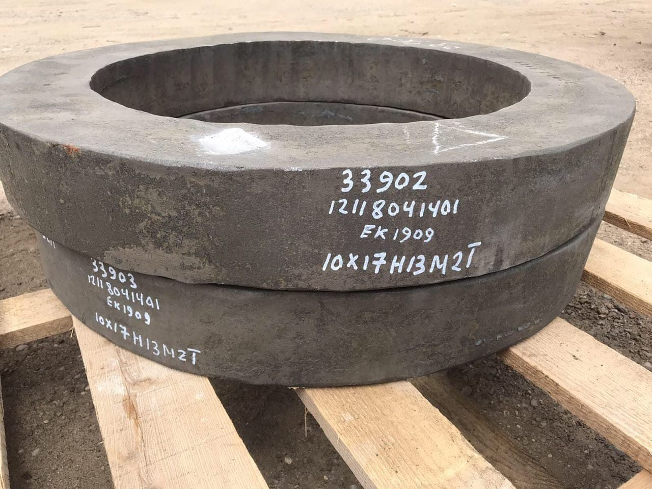 Поковка 10x17н13м2т